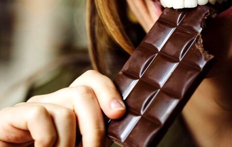 با خوردن شکلات تلخ خطر ابتلا به دیابت نوع ۲ را کاهش دهید