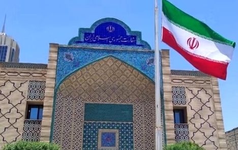 شایعه فرصت یک هفته‌ای به اعضای سفارت ایران برای ترک قطر تکذیب شد