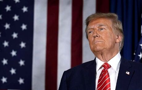 ترامپ: چین رئیس آمریکا شده است