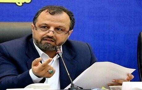صنایع کشور باید زمینه بازگشت ارز به قواعد بانک مرکزی تمکین کنند