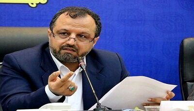 صنایع کشور باید زمینه بازگشت ارز به قواعد بانک مرکزی تمکین کنند