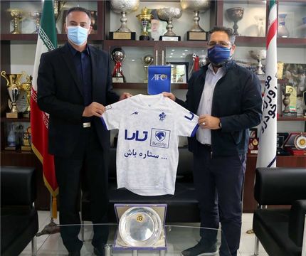 پیمان اکبری سرمربی پیکان شد