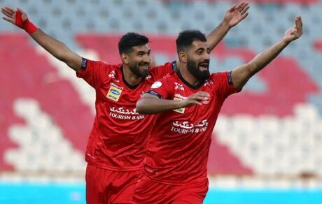 صعود موقت پرسپولیس به صدر جدول با شکست نساجی