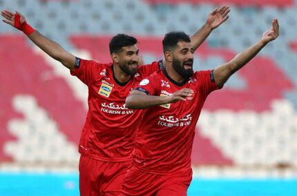 صعود موقت پرسپولیس به صدر جدول با شکست نساجی