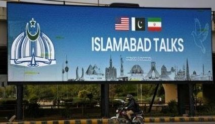 دیدار هیات مذاکره‌کننده ایران با نخست وزیر پاکستان