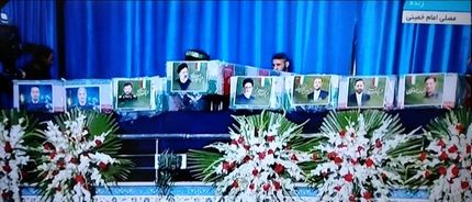 آغاز مراسم وداع با پیکر رئیس جمهور و شهدای خدمت در مصلی تهران