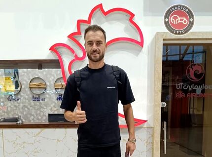 مهاجم تیم ملی آلبانی وارد تبریز شد