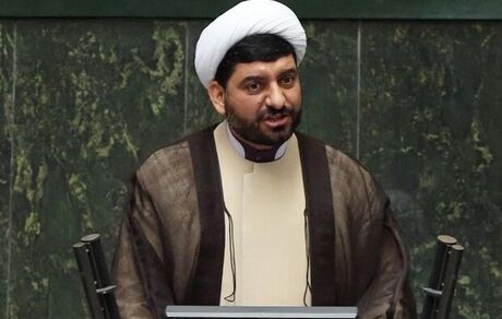 دفاع نماینده ملایر از عراقچی: رویکرد وزیر پیشنهادی برای آینده تعامل بین دیپلماسی و میدان است‌