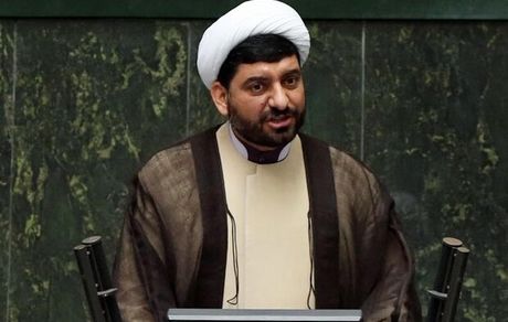 دفاع نماینده ملایر از عراقچی: رویکرد وزیر پیشنهادی برای آینده تعامل بین دیپلماسی و میدان است‌