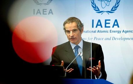 یک منبع نزدیک به هیات مذاکره‌کننده ایرانی: مدیرکل آژانس بین‌المللی انرژی اتمی در محل مذاکرات نیست