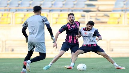 آغاز تمرینات پرسپولیس به تعویق افتاد