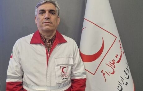 مصدومیت ۵ امدادگر در عملیات اطفای حریق جنگل‌های الیت