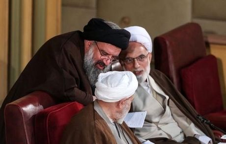 کناره‌گیری آیت‌الله یزدی از شورای نگهبان