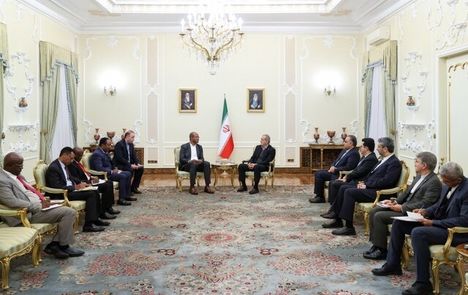 رئیس جمهور: بریکس می‌تواند الگوی ارتباطی نوینی بر پایه احترام متقابل به حاکمیت ملی باشد