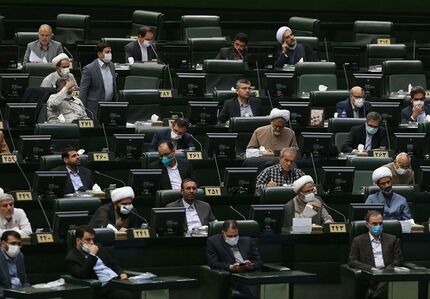 مصوبه جدید مجلس برای همسان‌سازی حقوق بازنشستگان کشوری و لشگری