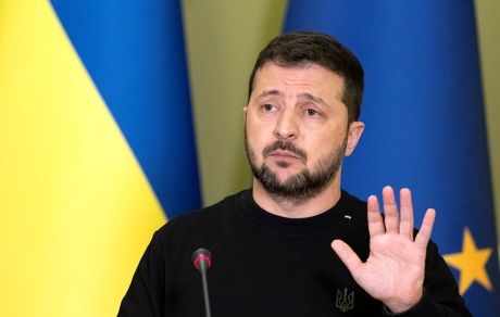 زلنسکی، ترامپ را به اوکراین دعوت کرد