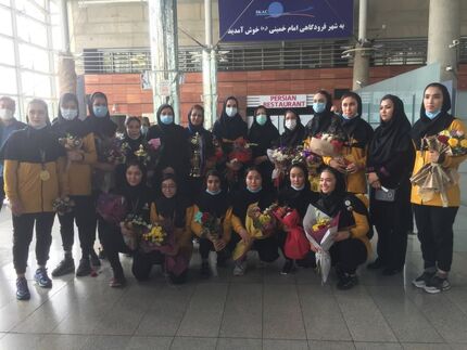 ورود قهرمان لیگ والیبال بانوان افغانستان به ایران