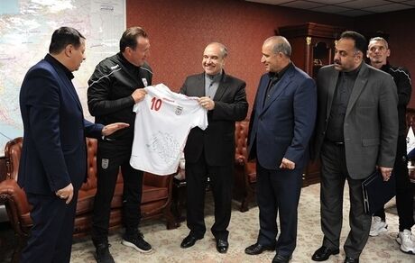 ۲میلیون یورو از پول بازنشستگان درجیب ویلموتس