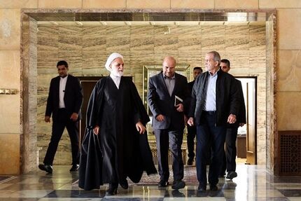 توییت مشترک پزشکیان و قالیباف: تندرو و میانه‌رو نداریم همه ایرانی و انقلابی هستیم
