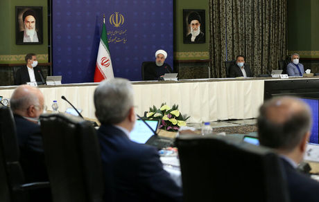 آغاز کار همه ادارات دولتی در روزهای ۱۹ و ۲۳ رمضان با دو ساعت تأخیر