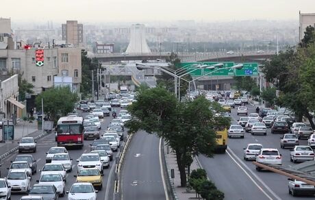 ممنوعیت ۲ هفته‌ای انجام عملیات عمرانی در پایتخت/ محدودسازی تردد خودروهای حمل بار