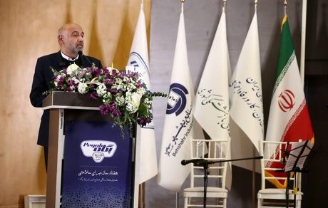 ارائه کالابرگ برای ۷۰ درصد جامعه / عیدی بازنشستگان پرداخت خواهدشد