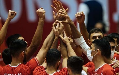 صعود نوجوانان والیبال ایران با شکست نایب قهرمان اروپا به جمع ۸ تیم برتر جهان