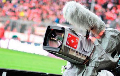 حق پخش از انحصار صداوسیما خارج می‌شود/ تقسیم درآمدها با ورزش