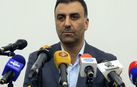 «مست عشق» حسن فتحی به جشنواره فیلم فجر نمی‌رسد/ کارگردانان باید برای رسیدن به فجر تلاش کنند