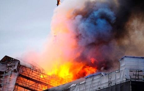 آتش سوزی و انفجار در اصفهان