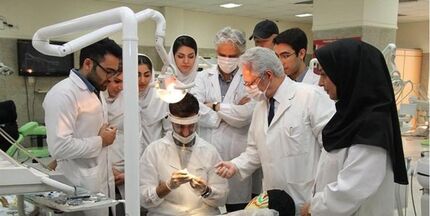تعدیل حقوق اعضای هیئت علمی دانشگاه های علوم پزشکی در تقابل با نخبه پروری و حفظ نخبگان است