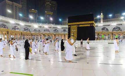 عربستان با حضور عمره‌گزاران خارجی موافقت کرد