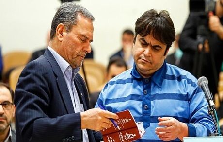 توضیحات وکیل روح الله زم درباره رای پرونده موکلش