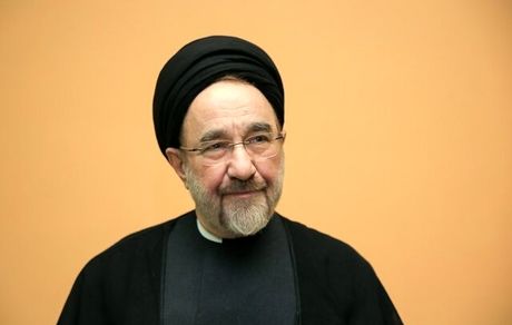 خاتمی: براندازی نه ممکن است نه مطلوب/ خوداصلاحی پرفایده‌ترین راه است