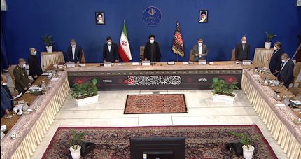 "عهدنامه مدیران دولت مردمی" از سوی هیات وزیران امضا شد