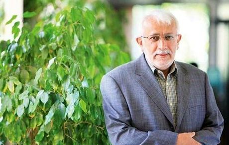 محبعلی: ظریف یا باید منطبق شود یا استعفا دهد