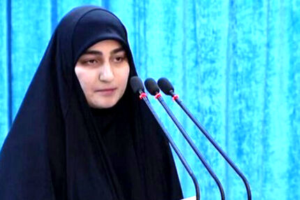 دلنوشته شاهنامه‌ای دختر سردار سلیمانی در فراق پدر