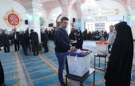 مشارکت ۲۵ میلیونی در انتخابات یازده اسفند ثبت شد