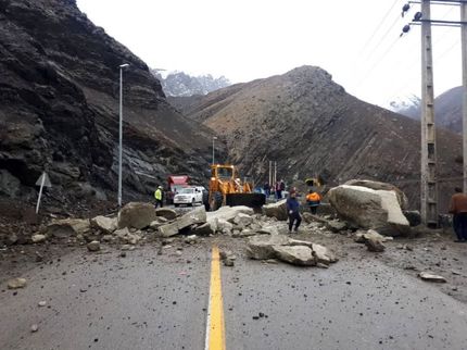 جاده کرج چالوس بسته شد
