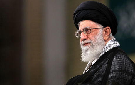 حضرت آیت‌الله خامنه‌ای: باید حضور فسادبرانگیز آمریکا در منطقه تمام شود