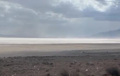 طوفان نمک دریاچه ارومیه / ویدئو