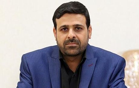 نادری: سرانه پزشک در ۱۵ رشته تخصصی کمتر از ۴ به ازای ۱۰۰ هزار نفر است