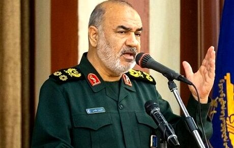 سلامی: گزینه‌های روی میز آمریکا علیه ایران تضعیف شده است