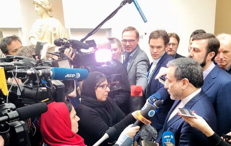 عراقچی: درباره چگونگی تامین منافع ایران از باقی مانده برجام، صحبت شد