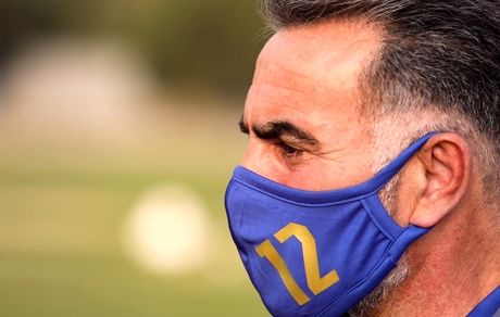 راز عدد ۱۲ روی ماسک فکری چیست؟