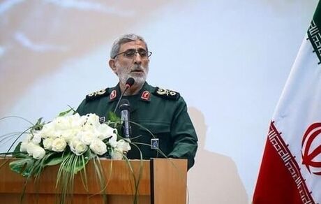 فرمانده سپاه قدس: مسئولین سیاسی و نظامی دشمنان می‌گویند هر که مقاومت کند، پیروز است‌