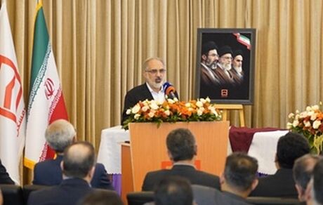 تحول در روابط عمومی و بازاریابی در ایجاد تحول سازمانی ضروری است/بازآفرینی هویت برند بانک گامی مؤثر در راستای ارتقای جایگاه بانک است

