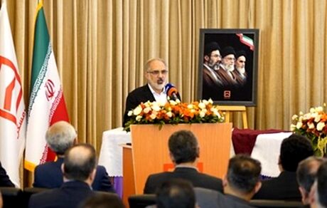 تحول در روابط عمومی و بازاریابی در ایجاد تحول سازمانی ضروری است/بازآفرینی هویت برند بانک گامی مؤثر در راستای ارتقای جایگاه بانک است

