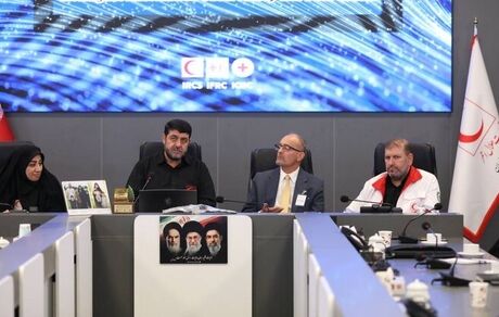 آزادسازی محموله دارویی کشتی توسکا برای بیماران دیالیزی حیاتی است