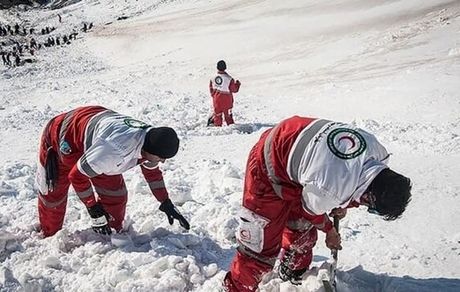 پیدا شدن یکی از کوهنوردان مفقود شده در ارتفاعات الوند